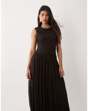 Vero Moda Sleeveless Ruched Detail Maxi Dress With Asymmetric Waist - Black