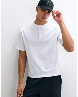 4505 Heavyweight Cotton Boxy Fit Henley T-Shirt With Quick Dry Finish - White