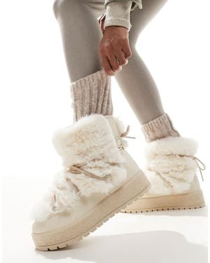 South Beach Faux Fur Lace Up Ankle Boots - Natural