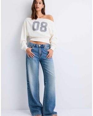 Stradivarius Cropped sweatshirt mit u-boot-ausschnitt - Blau