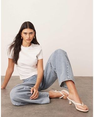 ARRANGE Clean Cut Fitted T-Shirt - White