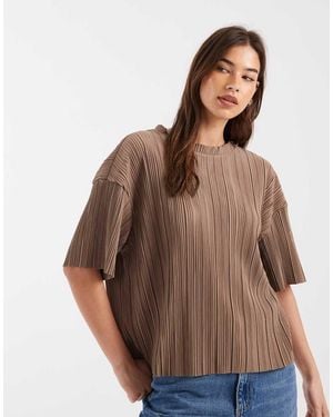 ONLY Boxy Plisse T-shirt Co-ord - Brown