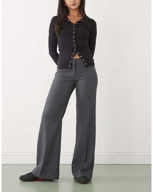 Weekday Wide Leg Flared Tailored Trousers With Front Pleat - Grey