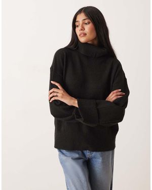 Vila Jersey Con Cuello Vuelto Y Detalle De Puños De Punto De - Negro