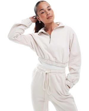 agon® Half-Zip Sweatshirt - White