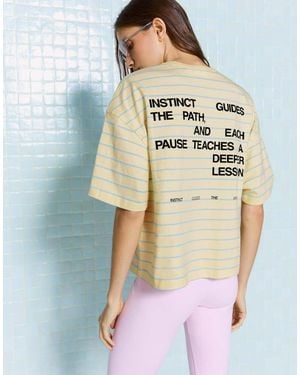 Bershka Short Sleeve Oversize Print T-Shirt - Yellow