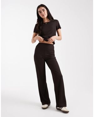 ONLY Active Wide Leg Ribbed Trousers Co-Ord - Brown