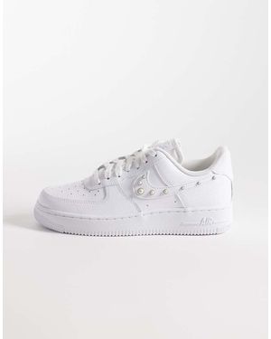Nike Air Force 1 '07 Trainers With Pearl Swoosh Detail - White