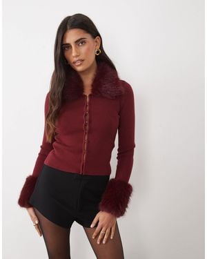 The Frolic Exklusiver strick-cardigan mit faux-fur-kragen und -bündchen - Rot