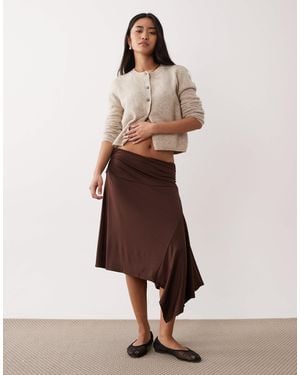 Nia Vine Midaxi Slinky Ruffle Detail Skirt - Natural
