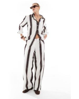 esmé studios Esmee Exclusive Relaxed Beach Trousers - White