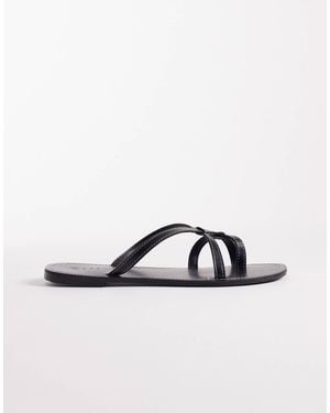 SEQWL Strappy Flat Sandals - Black