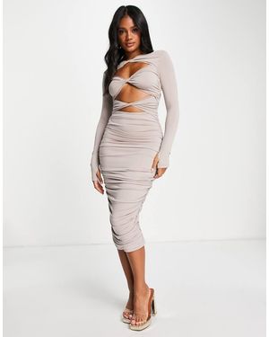 SIMMI Vestido Midi Marrón Grisáceo Con Abertura, Diseño Fruncido Y Detalles Retorcidos En La Parte Delantera De Simmi-Beis Neutro - Blanco