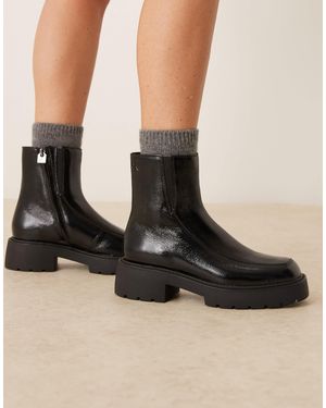 Calvin Klein Chunky Leather Ankle Boot With Zipper - Black