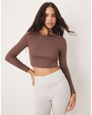 New Look Long Sleeve Crew Neck Top - Brown