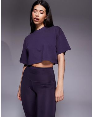 4505 Icon Heavyweight Cotton Cropped T-shirt With Quick Dry Finish - Purple