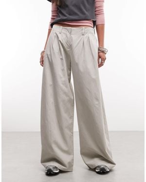 Weekday Super Wide Leg Pleated Pants - Gray