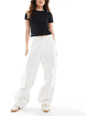 Dr. Denim Donna Multi Cargo Relaxed Fit Wide Straight Leg Jeans - White