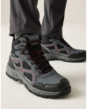 Regatta Vendeavour Waterproof Walking Boots - Black