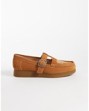 Clarks Clarks Wallabeeevo T Bar Shoes - White