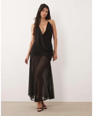 TFNC London Vestido Maxi Con Top Lencero Halter Y Falda Amplia - Negro