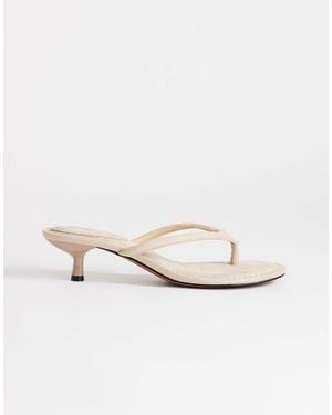 TOPSHOP Axel Flip Flop Mid Heel Sandals - Natural