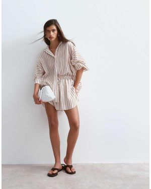 ARRANGE Short De Conjunto Con Vuelo A-Neutro - Blanco