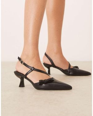 Glamorous Slingback Kitten Heeled Shoes With Bow - Natural