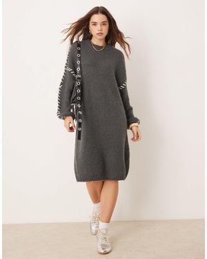 Vila Knitted Sweater Mini Dress With Contrast Stitch - Gray