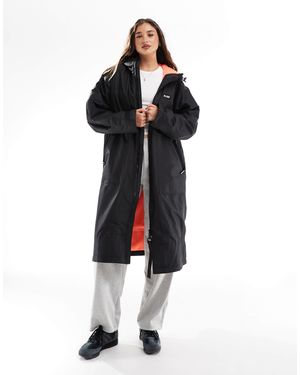 Superdry – bademantel aus wasserfestem material - Schwarz
