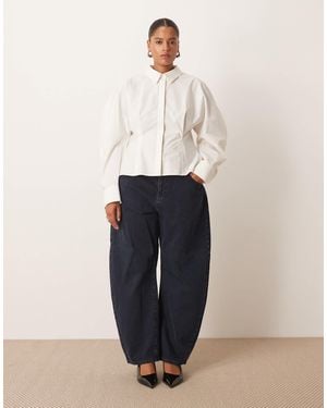ARRANGE Curve Tova Tapered Curved Leg Jeans With Roll Hem - White