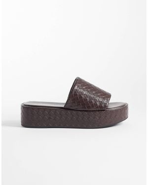 Glamorous Flatform Sandals - Brown