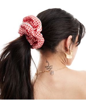 ASOS – oversize-scrunchie-haargummi mit vichykaromuster - Rot