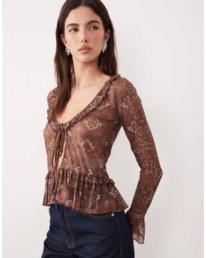 Motel Long Sleeve Snake Skin Ruffle Edged Top - Blue