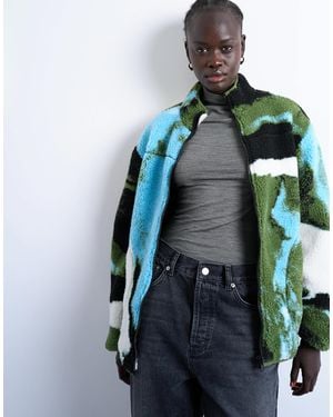 TOPSHOP Abstract Trend Printed Borg Fleece Jacket - Blue