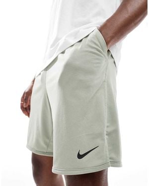 Nike Dri-Fit Totality Knit 7 Inch Shorts - Grey