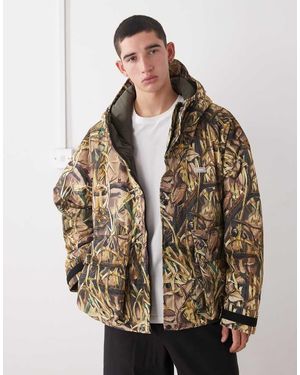 X-Large Chaqueta Acolchada Verde Con Capucha Y Estampado De Camuflaje De - Marrón