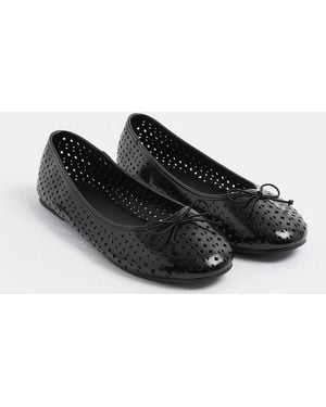 Yours Clothing Faux Leather Ballet Court Shoes - Black