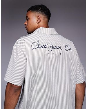 Sixth June Chemise rayée avec logo au dos - Gris