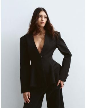 ARRANGE Kragenloser blazer mit starken schultern und schößchen - Schwarz