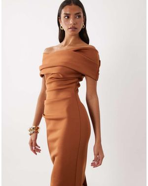 ASOS Vestido Midi Bardot Con Abertura En Tejido Tipo Scuba - Naranja
