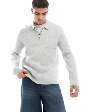 New Look – polohemd aus angerautem strick - Grau