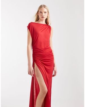 Weekday Vestido Largo Rojo Transparente Con Costuras Fruncidas Y Aberturas Laterales De