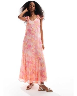 Vero Moda Smilla - robe longueur cheville à imprimé fleuri flou et manches évasées - Rose