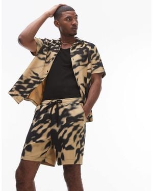 TOPMAN Co-Ord Blurred Floral Printed Plisse Short - Black