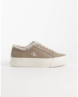 Calvin Klein Leder-flatform-sneaker mit faux-fur-futter - Natur