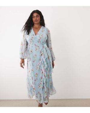 Vila Curve Vestido Largo Azul Claro Cruzado Con Estampado Floral Y Detalle De Volantes De Plumeti