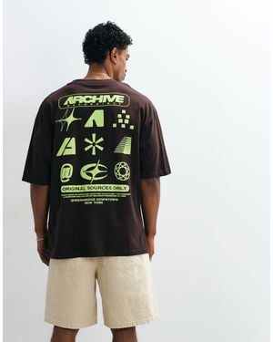 ASOS Oversize-t-shirt mit streetwear-grafik - Braun