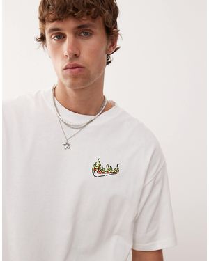 Nike T-shirt With Chest Graphic - White