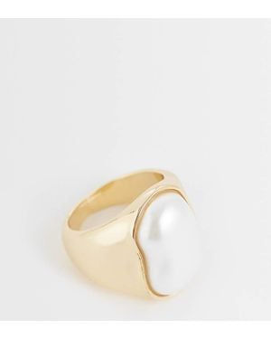 ASOS Asos Design Curve Statement Faux Freshwater Pearl Ring - Metallic